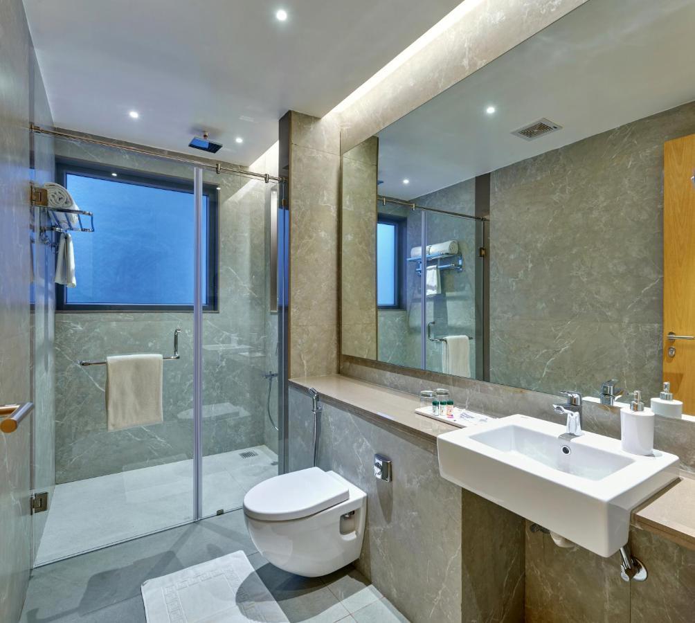 Citrus Hotel Kolhapur Luaran gambar