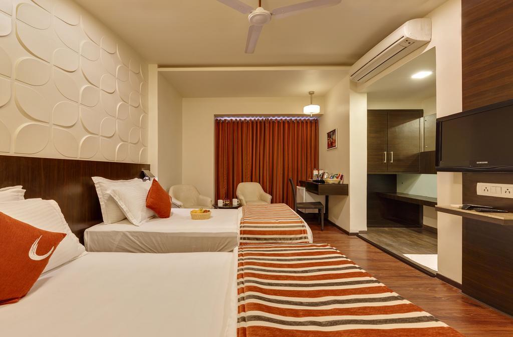 Citrus Hotel Kolhapur Luaran gambar